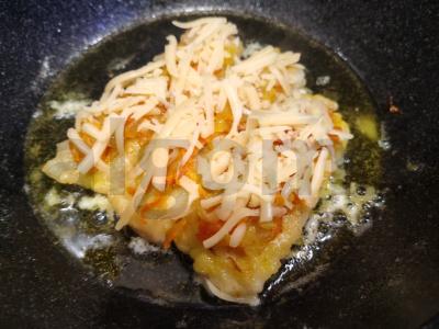 Žuvies filė su daržovėmis po sūriu Žingsnis 11