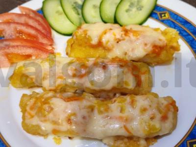 Žuvies filė su daržovėmis po sūriu pagrindine nuotrauka