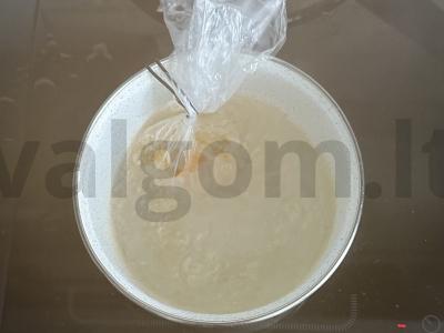 Bulguro dubuo iš paprastų ingredientų Žingsnis 4