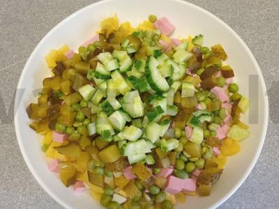 Žieminis salotas su žaliais žirneliais Žingsnis 6