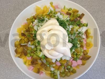 Žieminis salotas su žaliais žirneliais Žingsnis 9