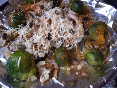 Lašiša, kepta su pievagrybiais ir Briuselio kopūstais po sūriu Žingsnis 7