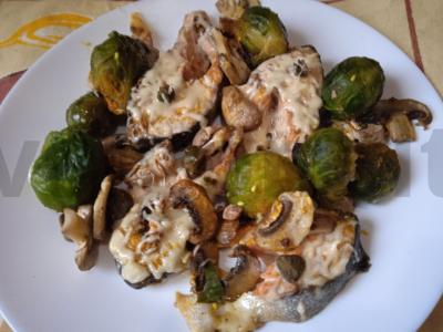 Lašiša, kepta su pievagrybiais ir Briuselio kopūstais po sūriu Žingsnis 8