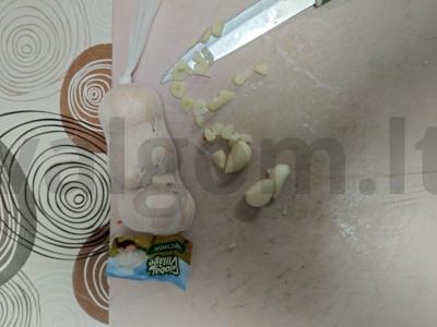 Skani čachochbili su pomidorų pasta ir kopūstais Žingsnis 3