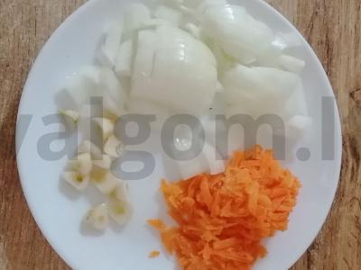 Vegetariškas sriuba su baltais konservuotais pupelėmis Žingsnis 2