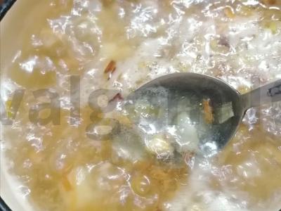 Vegetariškas sriuba su baltais konservuotais pupelėmis Žingsnis 4