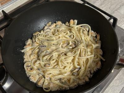 Makaronai su grietinėle ir midijomis Žingsnis 3