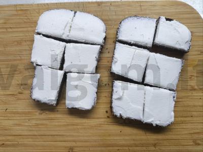 Kanarė su lašiša, agurku ir avokadu Žingsnis 1