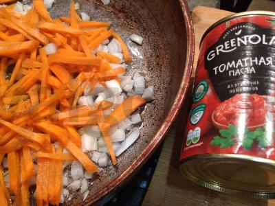 Puikūs šlaunelės pomidorų padaže Žingsnis 3