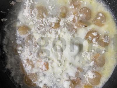 Grietinėlės makaronai su krevetėmis ir alyvuogėmis Žingsnis 8