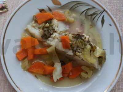 Plačiakarpis, keptas su daržovėmis ir sviestu pagrindine nuotrauka