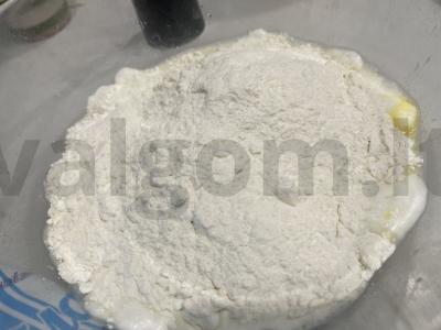 Vieniški vafliai „Vaisiniai“ su vanilinu Žingsnis 4