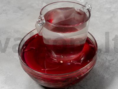 Marinuota salotų mišinys iš kopūstų, burokėlių ir morkų Žingsnis 6