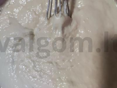 Kefyro blynai su avietėmis Žingsnis 1