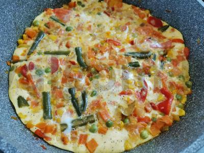 Daržovių omletas Žingsnis 4