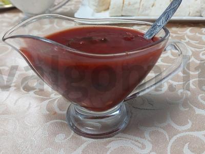 „Raudonas padažas“ šašlykui pagrindine nuotrauka