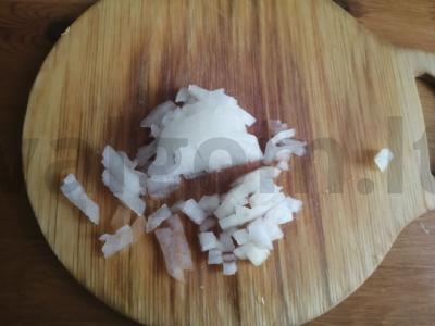 Kepta bulvė su šonine ir svogūnais Žingsnis 5