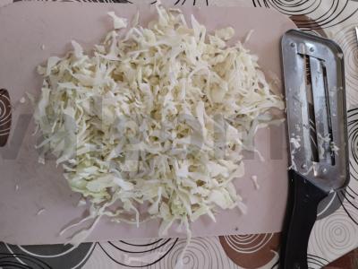 Bigos su kalakutiena ir rūkytomis dešrelėmis Žingsnis 4