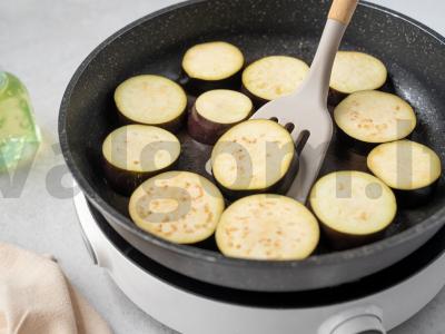 Baklažanai su granatais Žingsnis 2