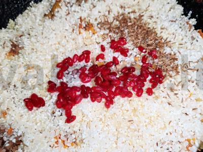 Ryžiai su troškiniu ir barbaru pietums Žingsnis 4