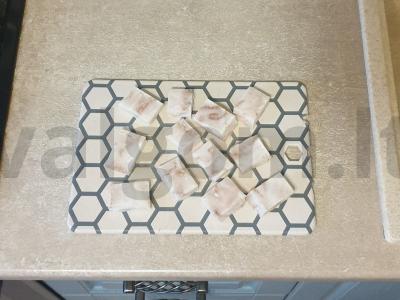 Troškinta menkės filė su daržovėmis ir grietine Žingsnis 1