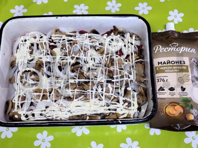 Sultinga jautiena su bulvėmis po sūrio apvalkalu Žingsnis 6