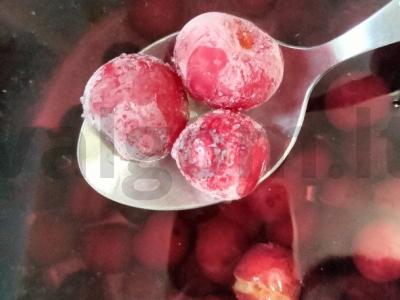 Skanus kisielius iš šaldytų vyšnių ir trešnių Žingsnis 1