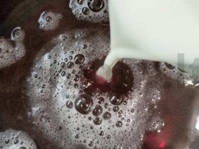 Skanus kisielius iš šaldytų vyšnių ir trešnių Žingsnis 5