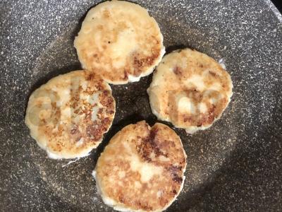 Varškėčiai su vaniliniu padažu Žingsnis 4