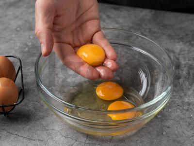 Šokoladiniai blynai su citrininio kremo ir aviečių milteliais Žingsnis 1