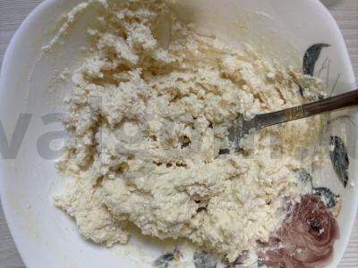 Klasikiniai varškėčiai su medumi Žingsnis 4