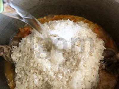 Kiaulienos plovas su antis, daržovėmis ir prieskoniais Žingsnis 7