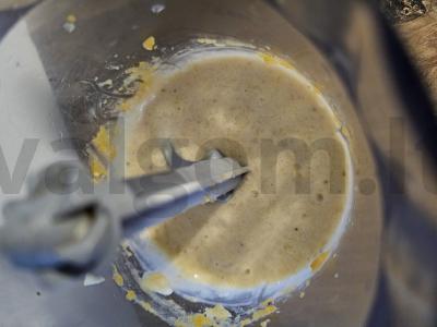 Bananų tartas su citrinos kurdu ir merenga Žingsnis 8