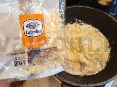 Farfalle makaronai su bekonu ir sūriu Žingsnis 10