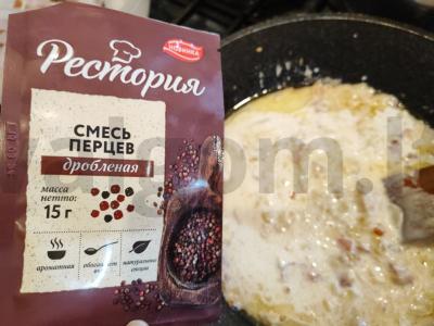 Farfalle makaronai su bekonu ir sūriu Žingsnis 11