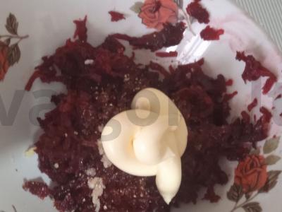 Burokėliai majoneze su česnaku Žingsnis 4