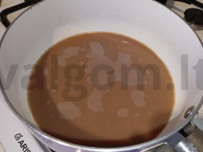 Avižinė košė su sojų pienu ir razinomis Žingsnis 1