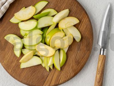 Vegetariška šarlotė lėtojoje viryklėje Žingsnis 3