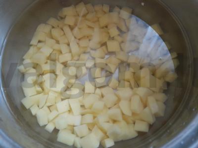 Žuvies kukulių sriuba su ryžiais Žingsnis 1