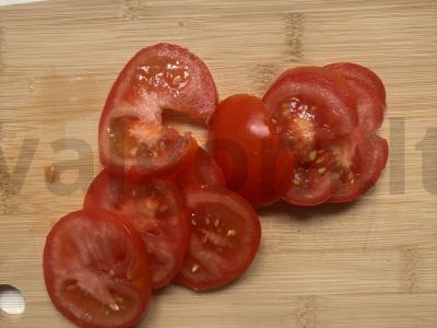 Kiauliena orkaitėje su sūriu ir pomidorais Žingsnis 4