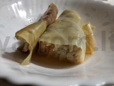 Kopūstai su lašišos faršu pagrindine nuotrauka