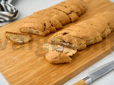 Riešutų sausainiai kantučini Žingsnis 6