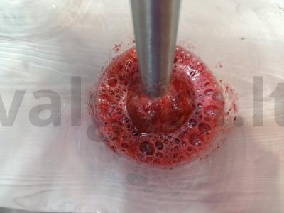 Brusnicų gėrimas su mėtomis ir citrina Žingsnis 2