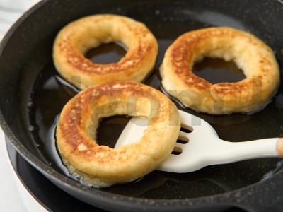 Varškės koldūnai keptuvėje Žingsnis 4