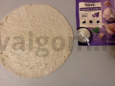 Rulėliai „Pyras ir pasaulis“ su triušio filė, grybais ir daržovėmis Žingsnis 1