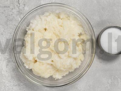 Kotletai su kopūstais keptuvėje Žingsnis 3