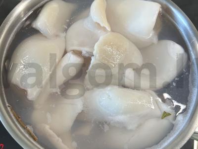 Daržovių salotos su kalmarais Žingsnis 1