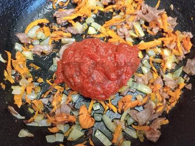 Sultinys su kiaulienos šonkauliais ir ryžiais Žingsnis 8