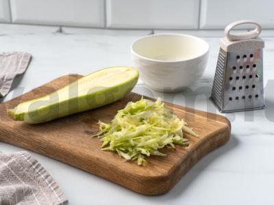 Cukinijų kotletai su faršu Žingsnis 3