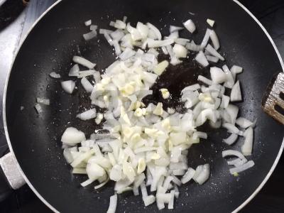 Jautiena su pupelėmis ir daržovėmis meksikietiškai Žingsnis 2